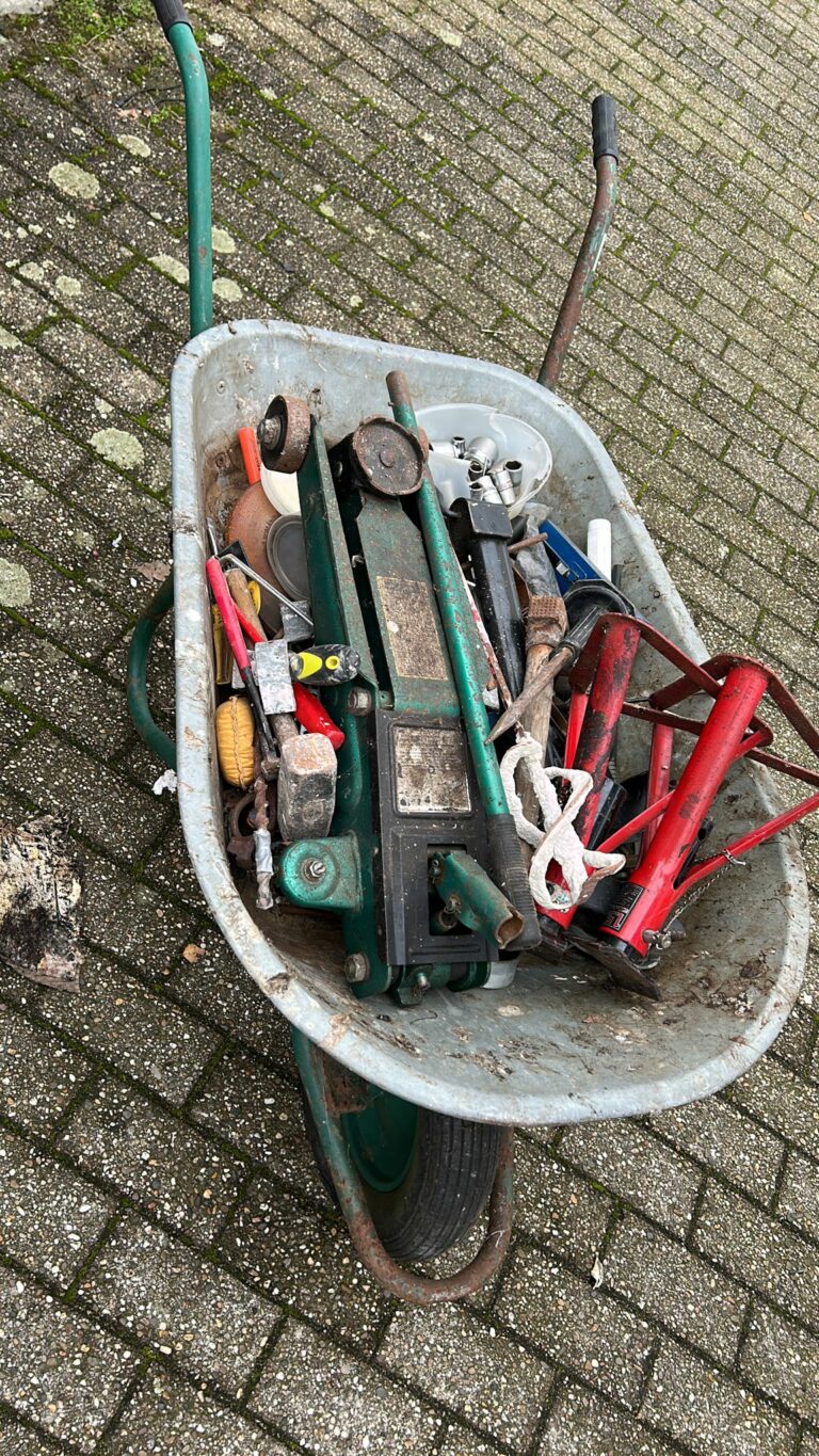 Entsorgung leicht gemacht: Schrotthändler in Bottrop gesucht? Schrottabholung.org hilft!