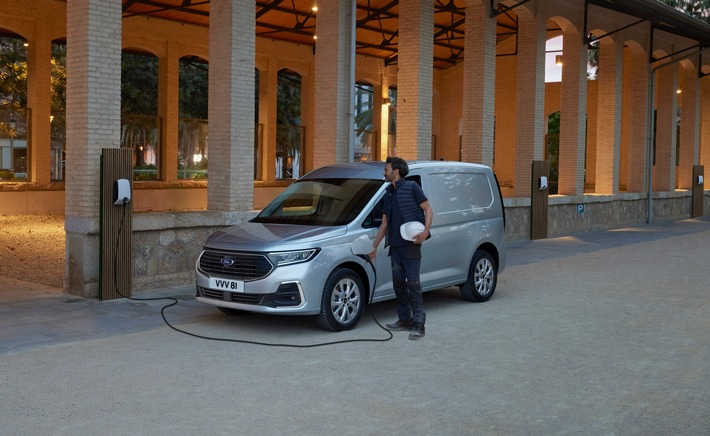 Der neue Transit Connect mit Plug-in-Hybrid von Ford Pro