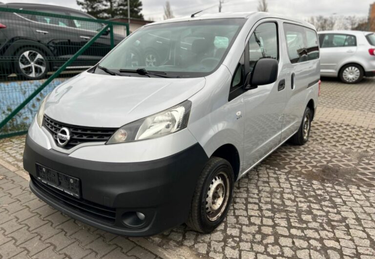 Vor- und Nachteile von Autofolierungen: Eine ausgewogene Betrachtung