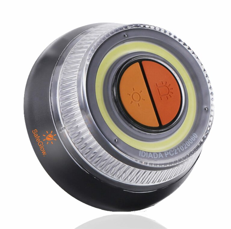 Sichere Fahrten garantiert: Die Safeglow® V16 Warnleuchte für den Straßenverkehr in Deutschland und Spanien ab 2026